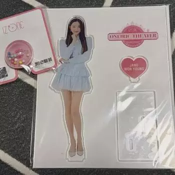 Акриловая подставка для театра «Онирик» от Jang Won-young Wonyoung Iz*one