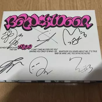 Альбом с автографами Boynextdoor