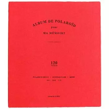 Альбом с культовыми фотографиями Polaroid и именными карточками