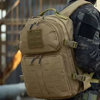 Альпинизм Мужские рюкзаки Сумка большой вместимости Многофункциональные спортивные дорожные рюкзаки Охота Водонепроницаемые альпинистские сумки