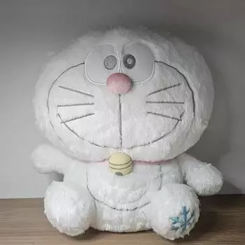 Albino White Long-haired Doraemon Doll
