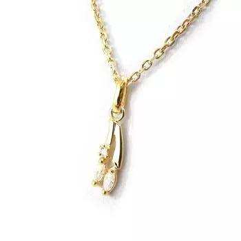 Altesse [I3215] - Белое позолоченное колье Hug