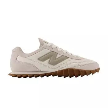 Алюминиевые кроссовки унисекс New Balance RC30 Sea Salt кремового цвета URC30MA