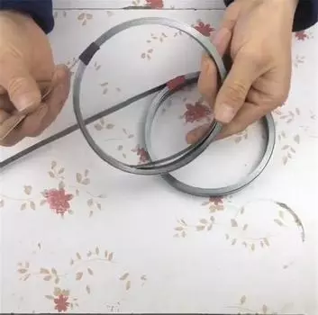 Алюминиевый инструмент для очистки ржавчины радиатора, гибкая стальная полоса 4 мм x 4 м, толщина 0,5 мм красный