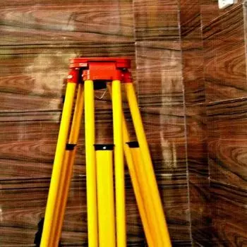 Алюминиевый овальный штатив с автоматическим уровнем и одним замком