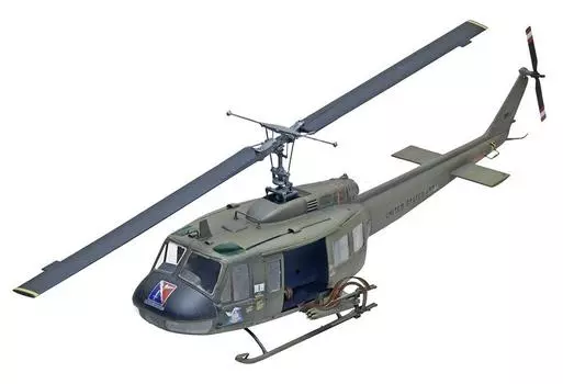 American level Huey gunship plastic model 1/32 UH-1D
