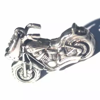 американский велосипед серебряный шарм