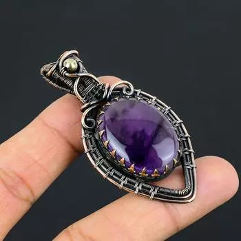 Аметистовый кулон с драгоценными камнями Чистая медная проволока, обернутая ювелирными изделиями ручной работы для нее 2.56 Inches фиолетовый