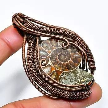 Аммонит окаменелый драгоценный камень, ручная работа, медная проволочная обертка, кулон 2,36 дюйма 2.36 коричневый