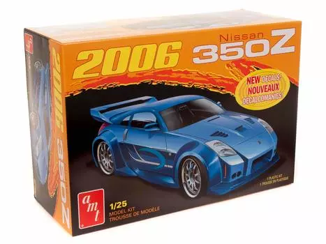 AMT 2006 Nissan 350Z Пластиковая модель AMT1220 1/25