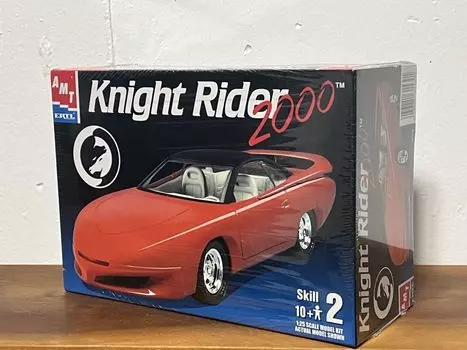 AMT KNIGHT RIDER 2000 plastic model