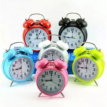 Аналоговый будильник с подсветкой Очень громкие нетикающие кварцевые часы на батарейках в стиле ретро декоративные прикроватные часы красный