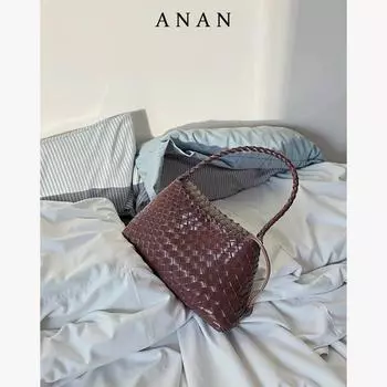 Anan Leather Hand-Woven Bag Niche High Sense French style Underarm Bag Women Casual All-matching Portable Shoulder Bag Coffee
