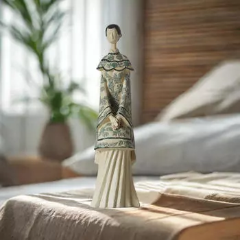 Ancient Girl Lady Figurine Figure Standing Statue Resin Decorative Modern Arts Gifts Collectible