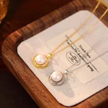 Anenjery Геометрическая спираль Трехмерная имитация жемчуга Кулон Ожерелье Женское Универсальное Элегантное Роскошное Уникальное Новое Ключичное Ювелирное Изделие Подарок белый