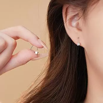 ANENJERY Геометрические квадратные круглые серьги в форме буквы D для женщин простые уникальные индивидуальные легкие роскошные серьги ювелирные подарки белый