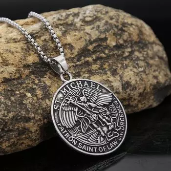 Ангел Бог Войны Личность Ретро Титан Сталь Круглый Бренд Подвеска Хип-Хоп Мужское Ожерелье Из Нержавеющей Стали