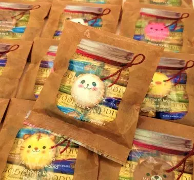 Animal Yochi Godiva Chocolate Маленький подарочный набор из 6 пакетов Стеклянная бутылка Дизайн Рождество Валентина Поздравление Передача Пенсия Свадьба Спасибо Лайм Кухня