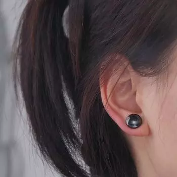 Аниме дзюдзюцу кайсен пирсинг без ушей гэто сугуру косплей ушные клипсы черные магнитные серьги унисекс чёрный