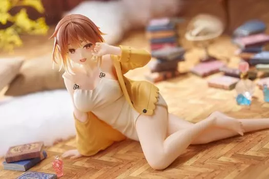 Anime Ryza Queen of Ever Darkness and the Secret Desktop Cute Figure Ryza Nightgown 1 Type Official Atelier ~The Hideout~ Ver.