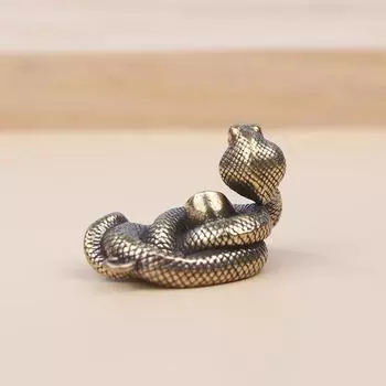 Антикварная бронзовая статуя змеи Миниатюрные фигурки Медные зодиакальные животные Украшения для стола Орнаменты Изделия из латуни