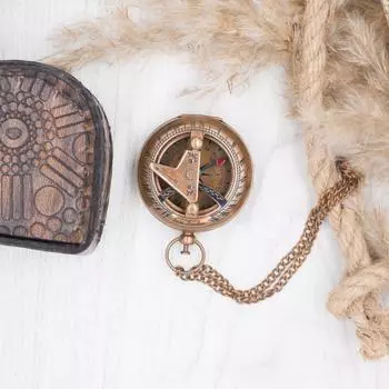 Антикварные латунные солнечные часы-компас с уникальным кожаным футляром. Идеальный подарок для ваших близких. 1.75 Inches античный бронзовый