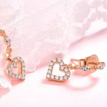 Антинг-Антинг Менджунтай Хати Луку Эмас Мавар Кантик до Ваниты Антинг-Антинг Песта Пертунанган Пенгантин Перемпуан Перхиасан Арете Де Плата Rose Emas