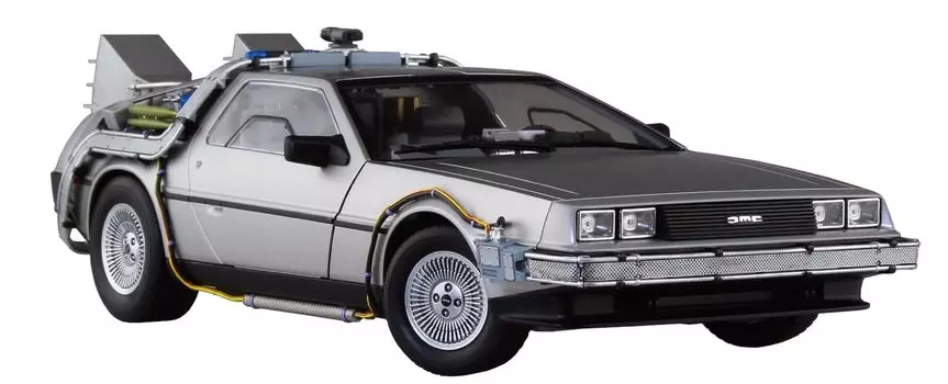 Aoshima Bunka Kyozai Movie Mecha Back to Future PartI Time Machine Scale Plastic Model No.BT-01 1/24