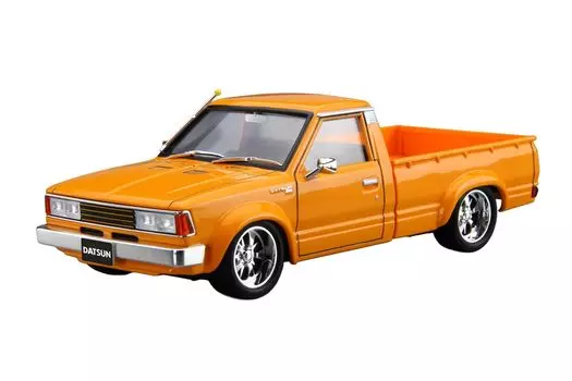Aoshima Bunka Kyozai The Model Car 720 Datsun Truck Custom Plastic Model (AOSHIMA) 1/24 82 (Nissan)