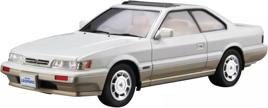 Aoshima Bunka Kyozai The Model Car Series Nissan UF31 Leopard Ultima V30 Twin Cam Turbo Пластиковая модель 1/24 № 111 90 (Автомобиль)
