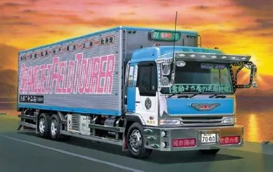 Aoshima Bunka Kyozaisha Большой декоративный грузовик Marumi Group Miyako Senrei Грузовик-рефрижератор с длинным шасси 1/32 № 79