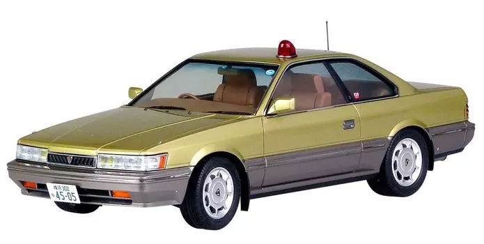 Aoshima Bunka Kyozaisha Dangerous Detective F31 Leopard Scale Plastic Model No.4 1/24