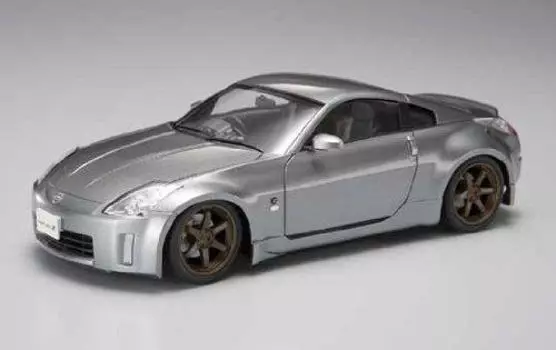 Aoshima Bunka Kyozaisha Лучшая машина GT 33 Fairlady Z Версия ST Параметры 1/24 № 83 05
