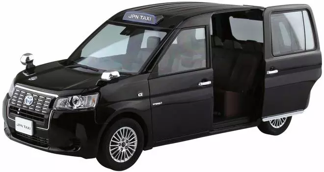 Aoshima Bunka Kyozaisha Модель автомобиля серии SP Toyota NTP10 JPN Taxi 2017, черная пластиковая модель 1/24 чёрный