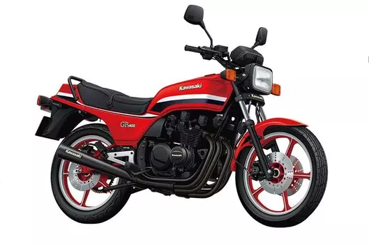 Aoshima Bunka Kyozaisha The Bike Series Kawasaki KZ400M Z400GP 1982 года, пластиковая модель 1/12 № 17