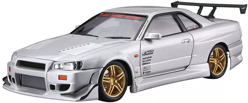Aoshima Bunka Kyozaisha The Tuned Car Series Nissan BNR34 Skyline 2002 Пластиковая модель 1/24 №50 C-WEST GT-R