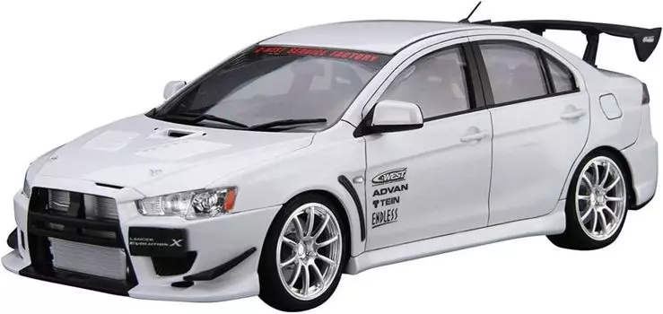 Aoshima Bunka Kyozaisha The Tuned Car Series Mitsubishi CZ4A Lancer Evolution X Пластиковая модель 1/24 № 19 C-WEST 07 (Машина)