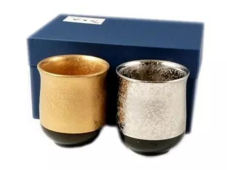 Arita Yagenji золотой темно-черный платиновый темно-черный набор чашек 20823 посуда, обжиг в печи, глазурь, глазурь, (пара чашек)