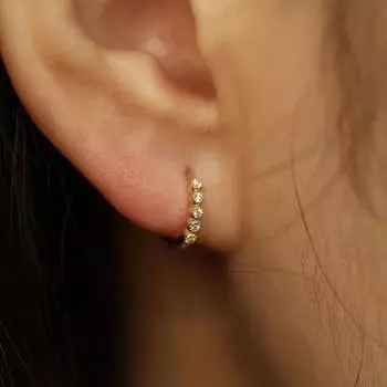 Асимметричные геометрические серьги в виде четырехконечной звезды, новый стиль, простой темперамент, нишевый дизайн