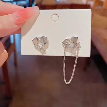 Асимметричные серьги-гвоздики Love, женские серьги нового нишевого дизайна, серьги-гвоздики Temperament Commuter