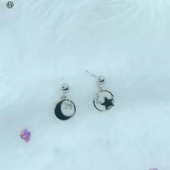 Асимметричные серьги со звездами и луной. Модные серьги в корейском стиле. Супер фея. Универсальные персонализированные серьги. Веб-сайт.