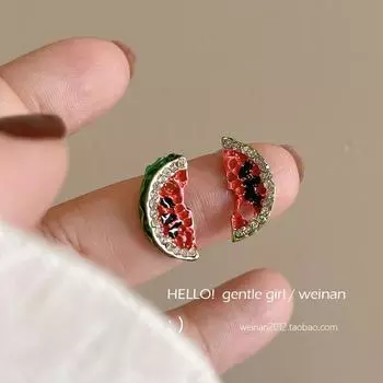 Asymmetric Delicate Little Watermelon Dopamine Diamond Stud Earrings Fancy 2024 Small and Exquisite Earrings Ornament A pair of stud earrings