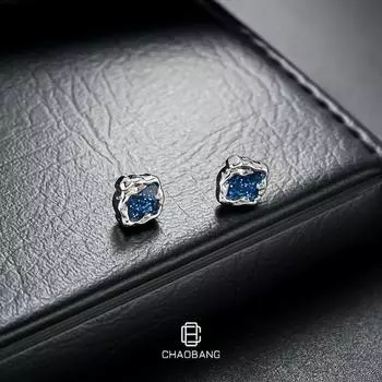 Asymmetrical Drop Oil Non-Pierced Magnetic Ear Clip Men s Copper Alloy Earrings Stylish Simple and Versatile Ins Earrings Gift Brilliant blue (a pair) magnetic attraction