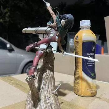 Атака титанов Микаса Акерман 1/8 ПВХ фигурка на пне дерева - Детализированный орнамент для поклонников серии Stump Mikasa