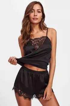 Атласный пижамный комплект с кружевной вышивкой Merry See и шортами, черный