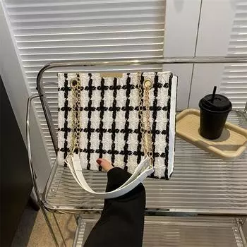 Атмосферная модная простая текстура цепочка сумка через плечо женская 2024 осень новый иностранный стиль сумка подмышкой