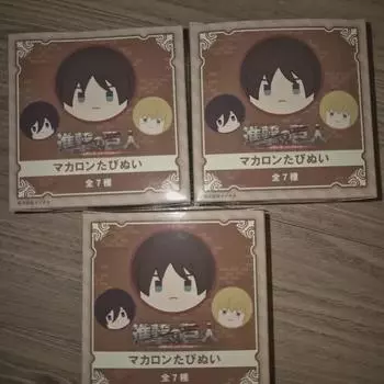 Attack On Titan Macaroon Taffinui Ellen Elvin Armin