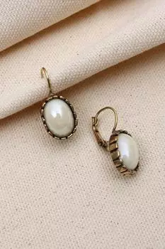 Аутентичные овальные серьги кремового цвета с камнями