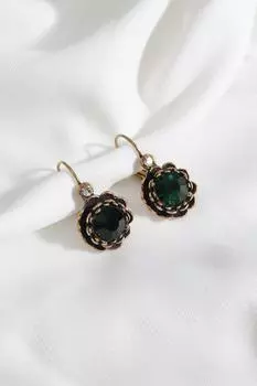 Аутентичные серьги с изображением цветка из зеленого камня