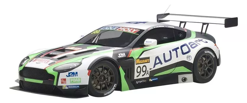 AUTOart Aston Martin V12 Vantage 2015 12 часов 1/18 #99 (Гонка в Батерсте) зелёный